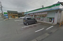 ファミリーマート　伊勢河崎店