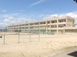 伊勢市立小俣中学校