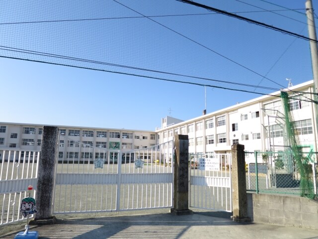 小学校まで800m※松阪市立松江小学校 ビレッジハウス井村Ⅱ号棟