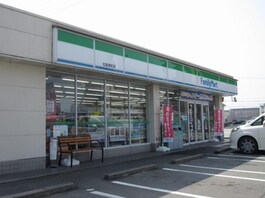 ファミリーマート松阪高町店