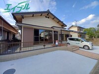 明和町光ヶ丘借家C