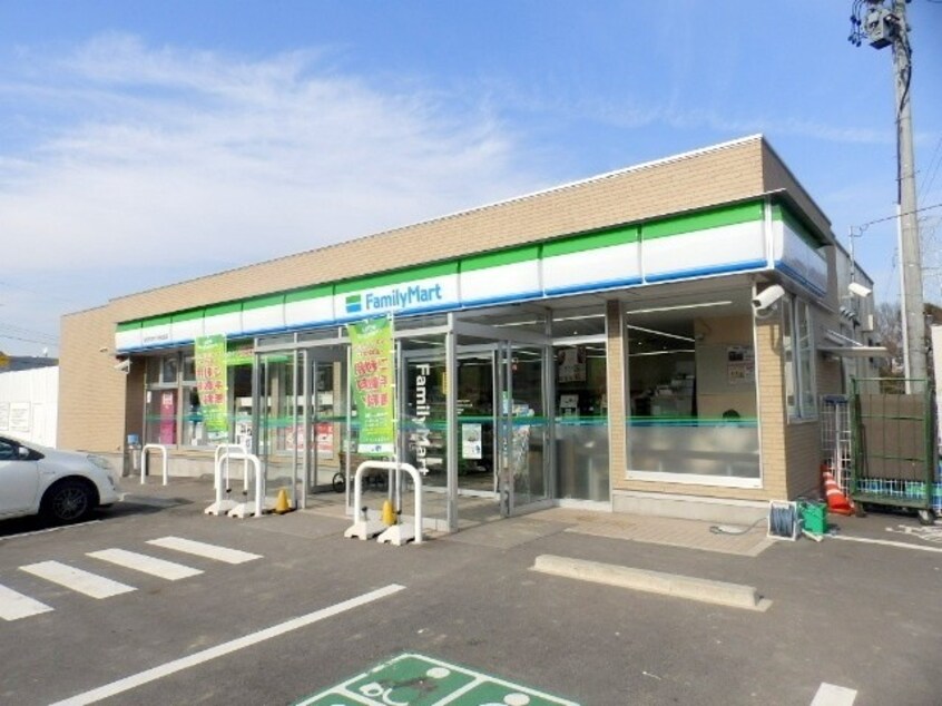 コンビニまで600m※ファミリーマート　四日市あかつき台北店 ウエストベルクⅢ