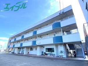ハイツアザレア
