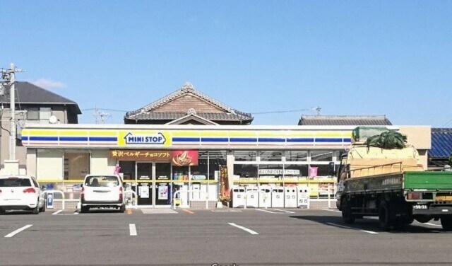 コンビニまで500m※ミニストップ　四日市天カ須賀店 コ－ジ－　コ－ト　京