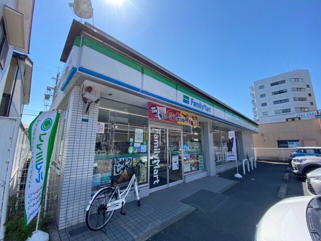 コンビニまで100m※ファミリーマート　鵜の森二丁目店 近鉄名古屋線/近鉄四日市駅 徒歩10分 1階 築32年