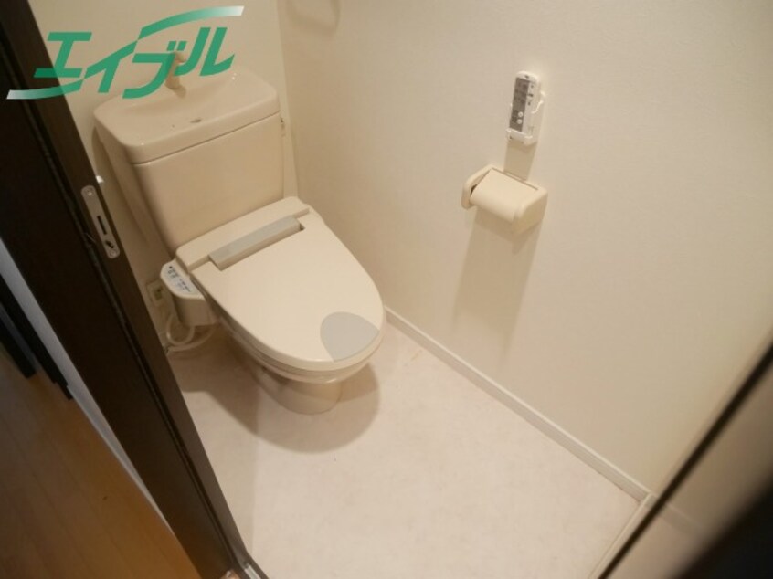トイレ同型タイプの写真です 四日市あすなろう鉄道内部線/日永駅 徒歩9分 1階 築15年