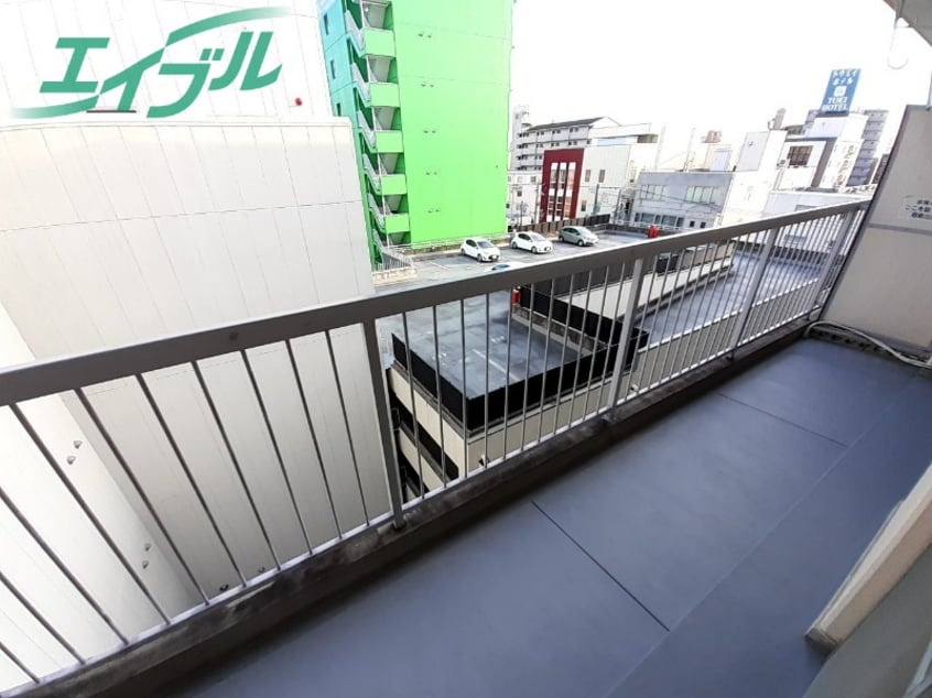 同物件別部屋の写真 近鉄名古屋線/近鉄四日市駅 徒歩5分 7階 築36年