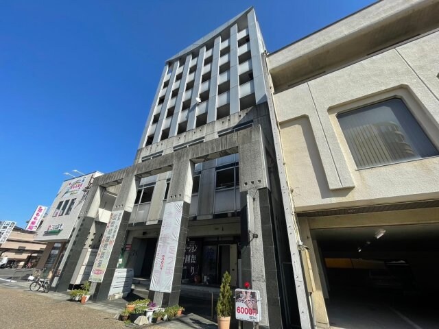  近鉄名古屋線/川原町駅 徒歩13分 7階 築34年