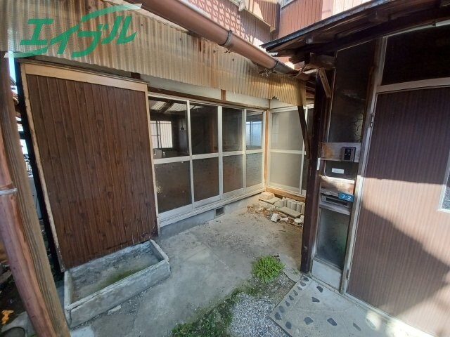  近鉄湯の山線/伊勢松本駅 徒歩8分 1階 築61年