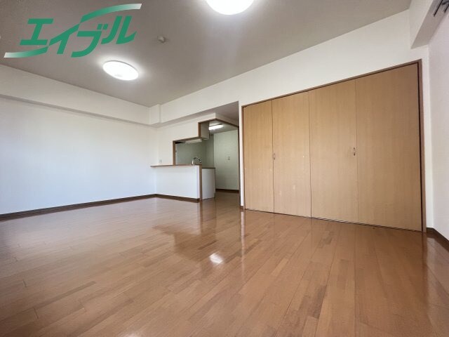同タイプ部屋写真です。 近鉄湯の山線/伊勢松本駅 徒歩3分 3階 築18年