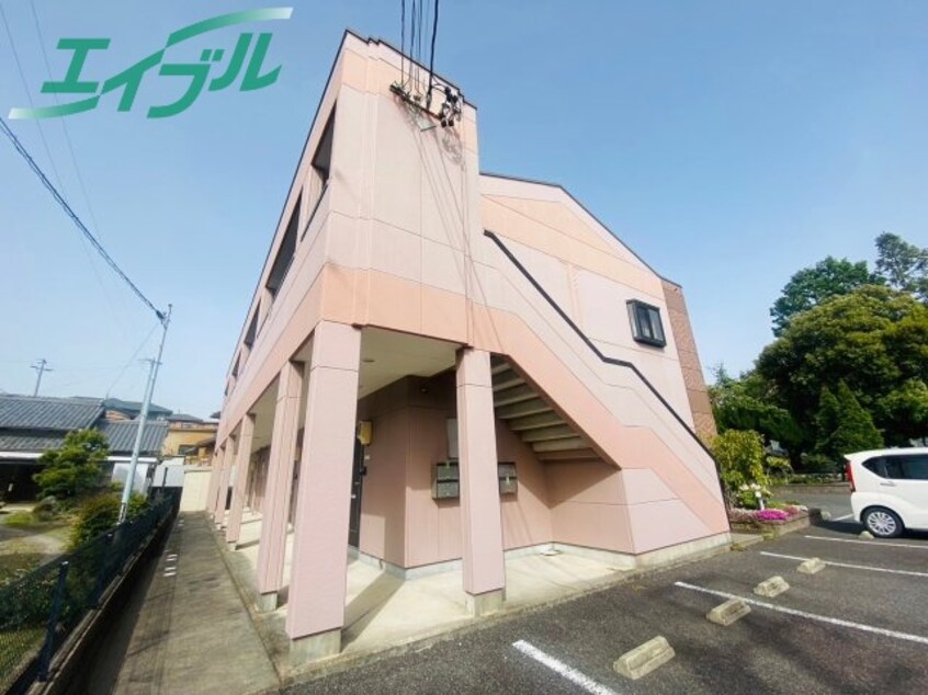 近鉄名古屋線/阿倉川駅 徒歩15分 1階 築19年