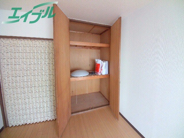 同タイプの部屋写真です 近鉄名古屋線/阿倉川駅 徒歩17分 1階 築37年