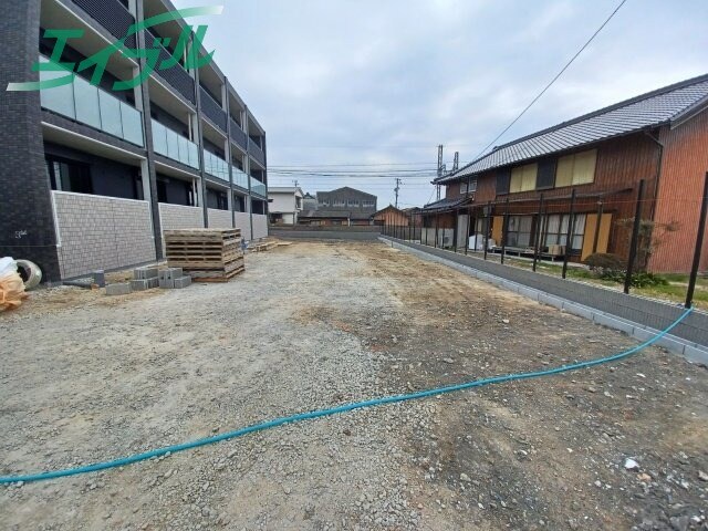  近鉄名古屋線/阿倉川駅 徒歩9分 1階 1年未満