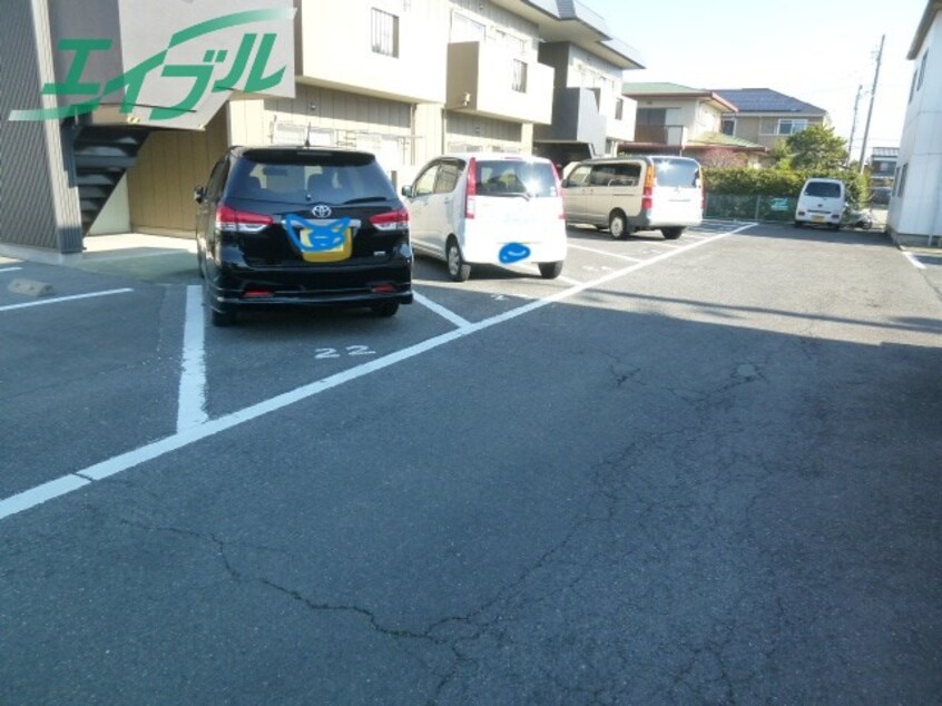  近鉄湯の山線/中川原駅 徒歩8分 1階 築39年