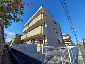 コーポタウン宮ノ北　(南棟)