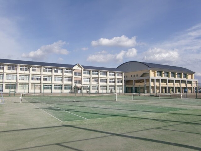 高等学校/高等専門学校まで1900m※三重県立北星高等学校 アムールＭＯＲＩ