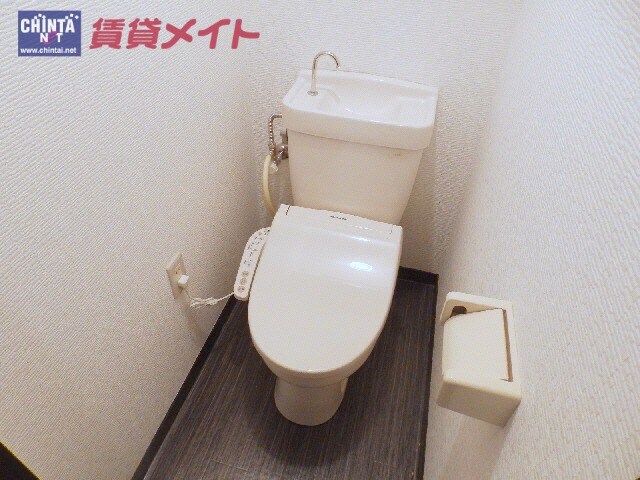 トイレ メゾン志氏野
