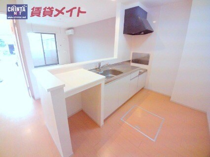 キッチン同タイプ部屋写真です。 コ－ジ－　コ－ト　京