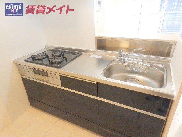 キッチン同型参考写真 アルバグランデ金場　Ｂ