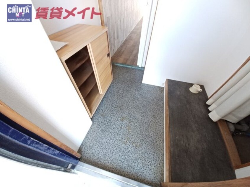 別部屋参考写真です。現状を優先とします。 ハイツ富田2