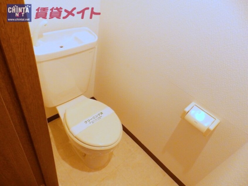 トイレ同型参考写真 クリスタルハイツ