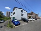 ファミーユ浅井A棟の外観