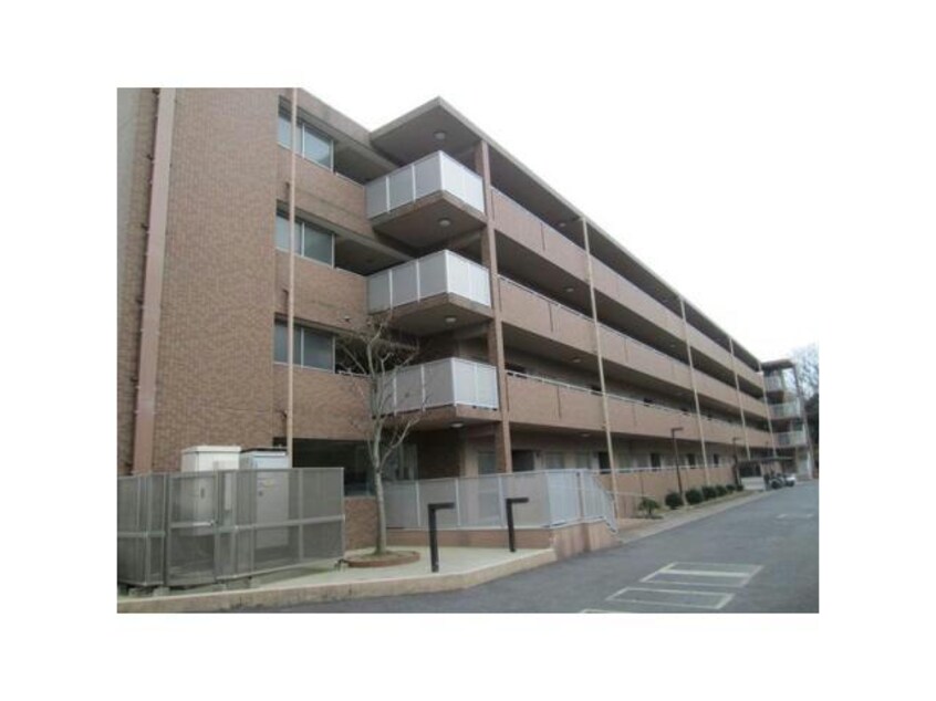  ア・レーズ平子