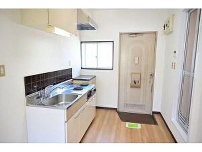  トラッドハウスYK　B棟