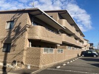 グローリィ平子西