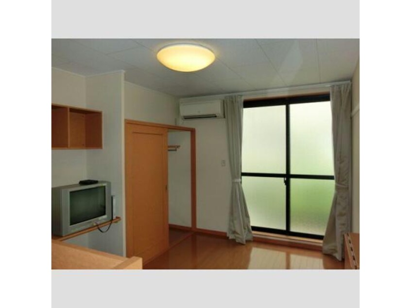  レオパレス穴田