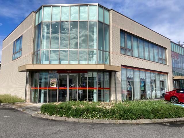 十六銀行守山支店(銀行)まで612m スウィート