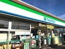 ファミリーマート守山下志段味店(コンビニ)まで422m バロンドールⅢ