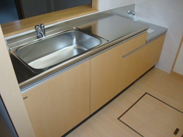  メゾン ガーベラ