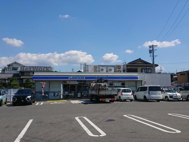 ローソン尾張旭柏井町店(コンビニ)まで260m リヴハイツA