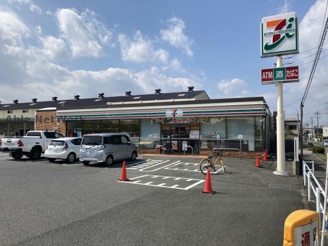 セブンイレブン尾張旭狩宿新町店(コンビニ)まで202m エステート