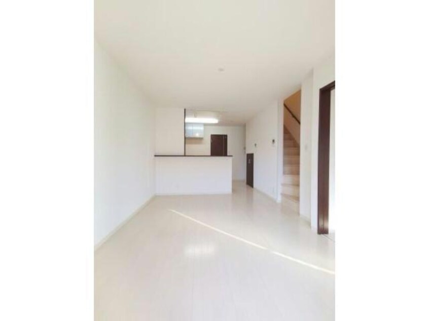  ルーミナス　タウン　1号棟2号棟