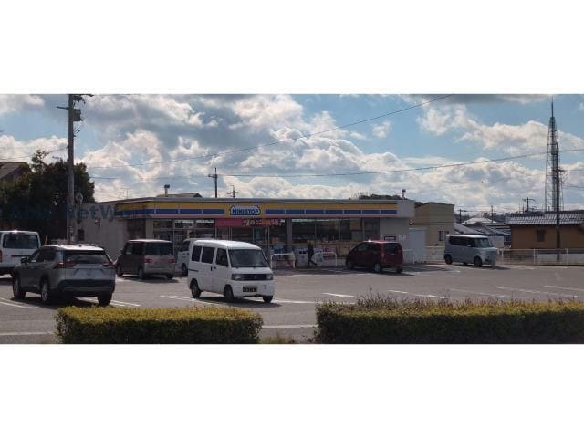 ミニストップ瀬戸赤重東店(コンビニ)まで176m どりーむはうす