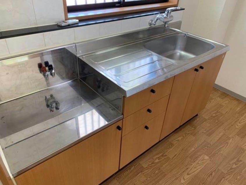  Ｙ’ｓ　グランチェスタ