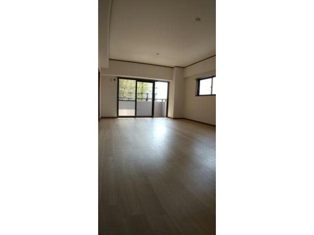  ベルコリンマンション