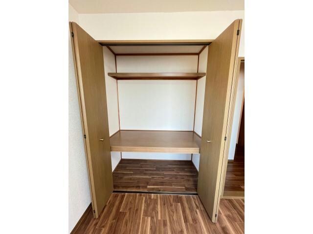  フローリッシュ　B