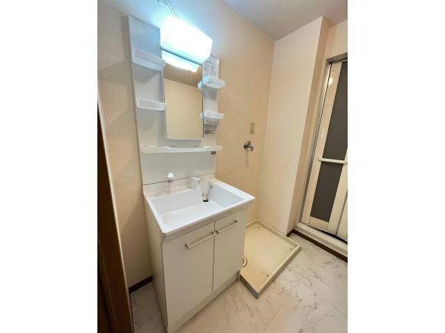  フローリッシュ　B