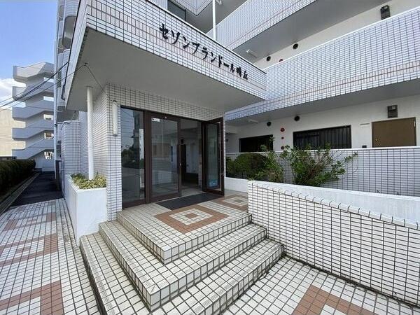 セゾン・プランドール晴丘