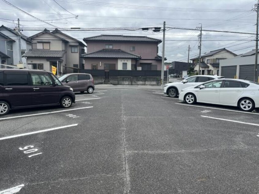  サープラスヤマダ