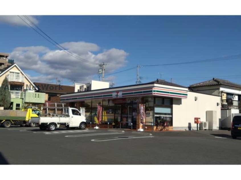 セブンイレブン尾張旭東印場町店(コンビニ)まで465m ウィステリア32