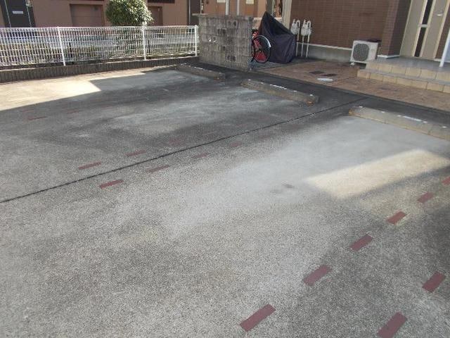  サンリット神川Ｂ
