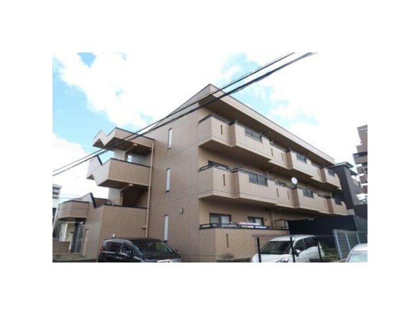  クレストハイム引山