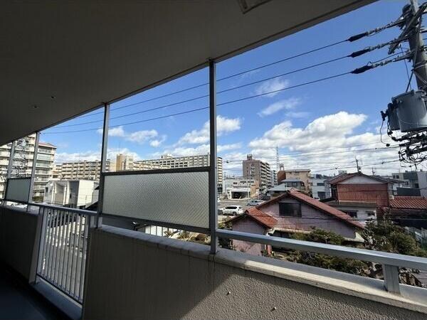  ユーハウス引山