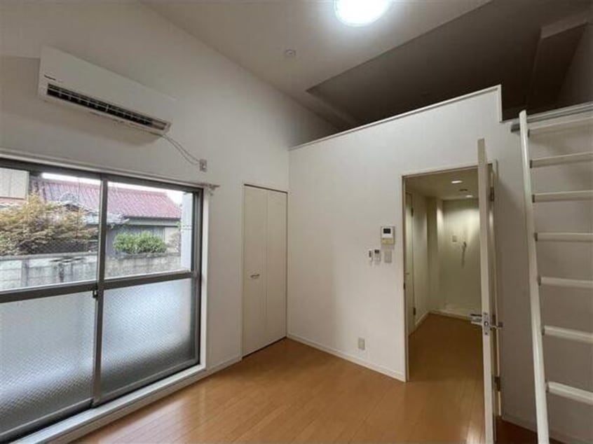  フォービエン川西