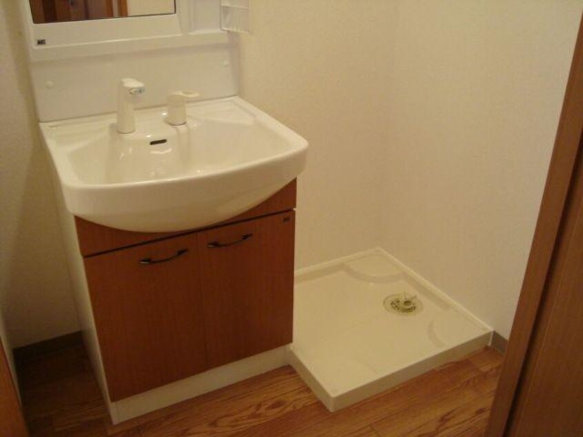  コンフォースハイム