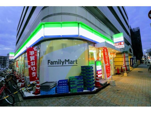 ファミリーマート名古屋栄一丁目店(コンビニ)まで341m マイアトリア栄